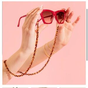 Made By Mary Tortoise Link Sunglasses Chain